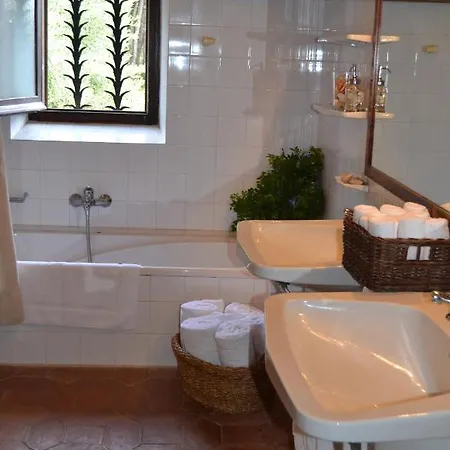 Mas Peirot Sitges * كونيت